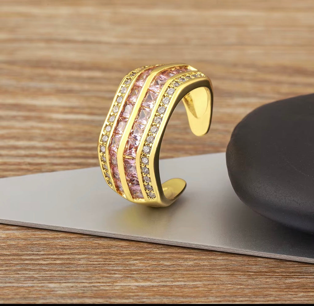 Tobi Ring