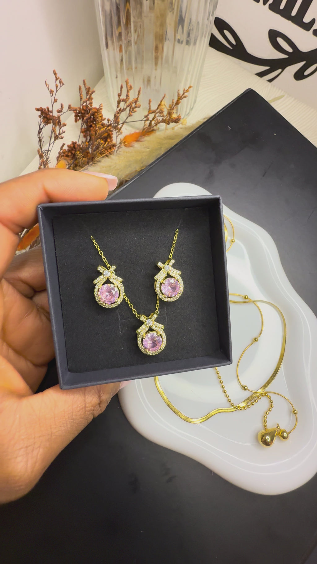 Pink knot set